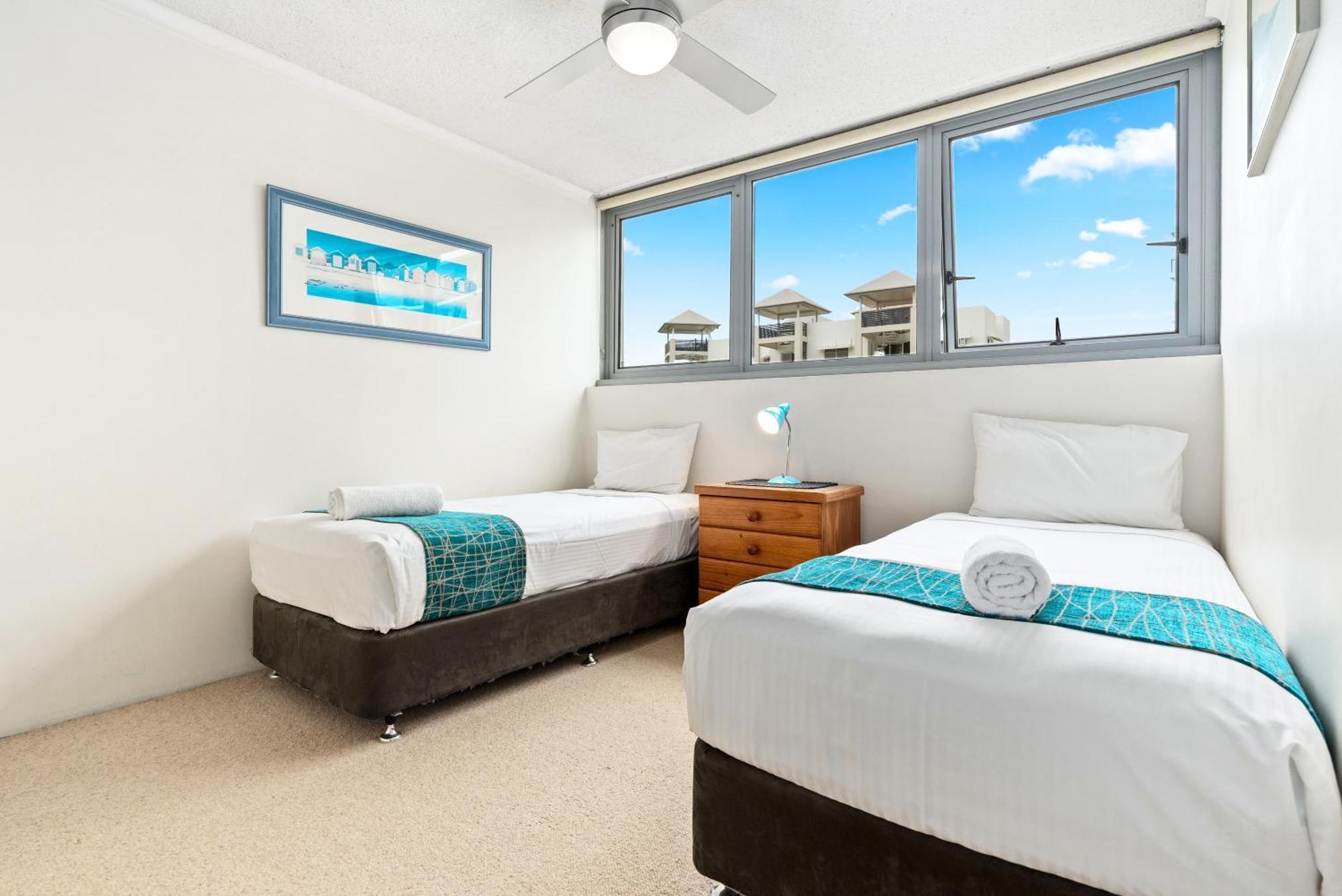 Northwind Beachfront Apartments Mooloolaba Room photo